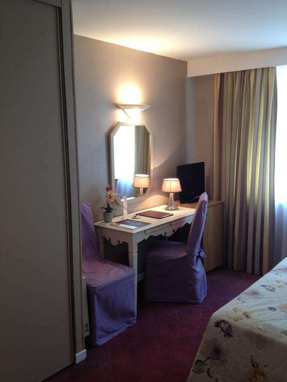 Hotel Le Festival Канни Номер фото